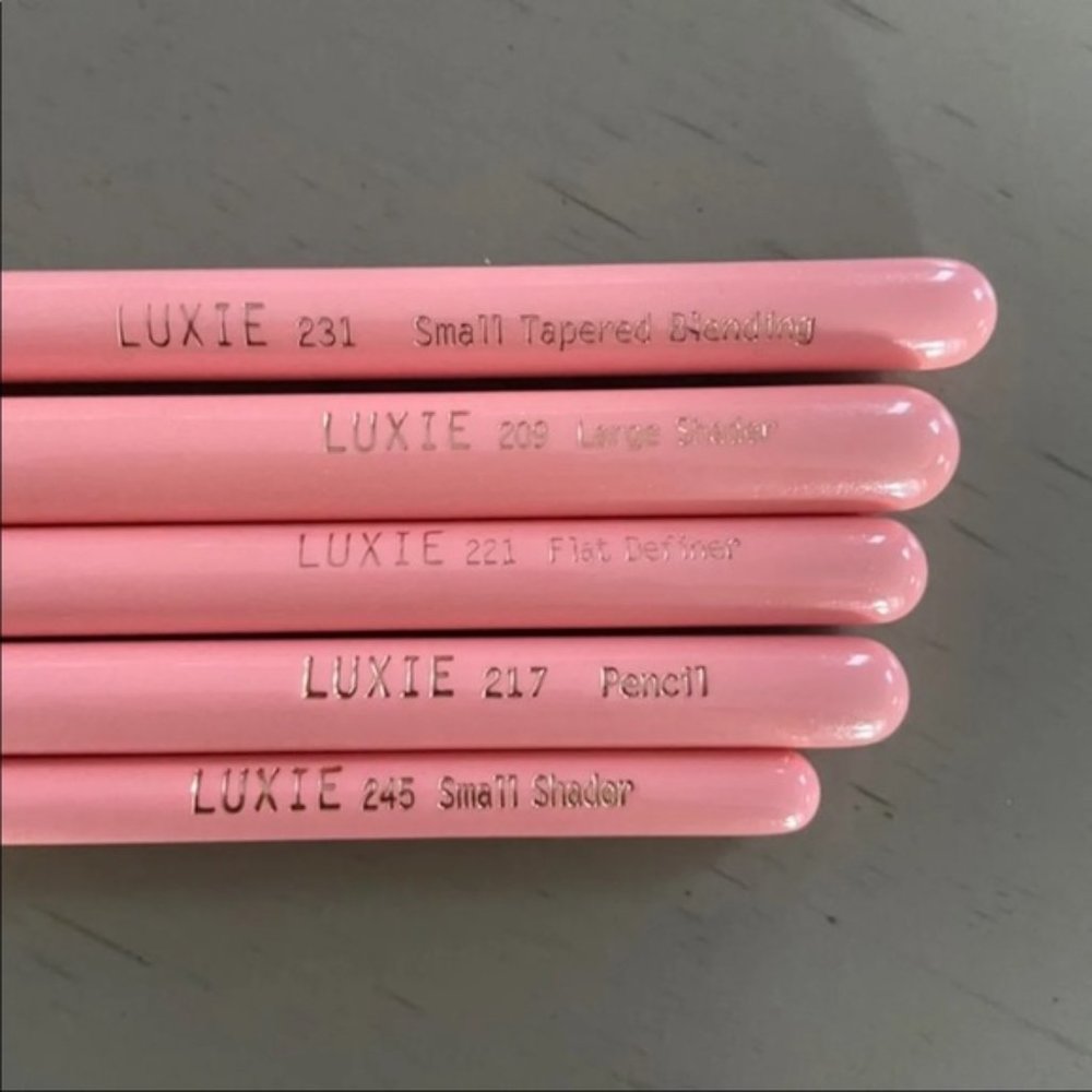 LUXIE EYECONIC EYE SET Rose Gold Collection - Picture 4 of 5